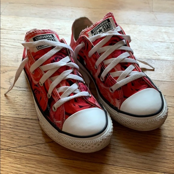 red rose converse